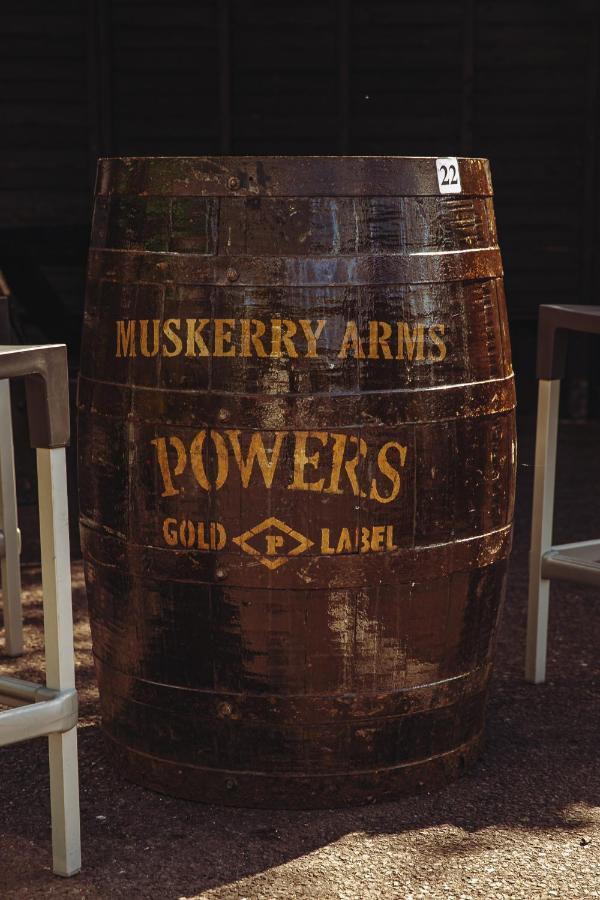Muskerry Arms Bar&B&B Blarney Exterior foto